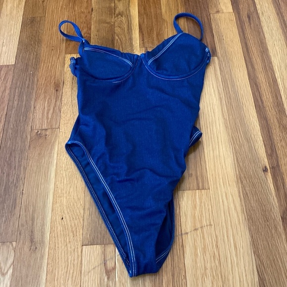 Good American Tops - Good American Women’s Blue Bodysuit Size 1